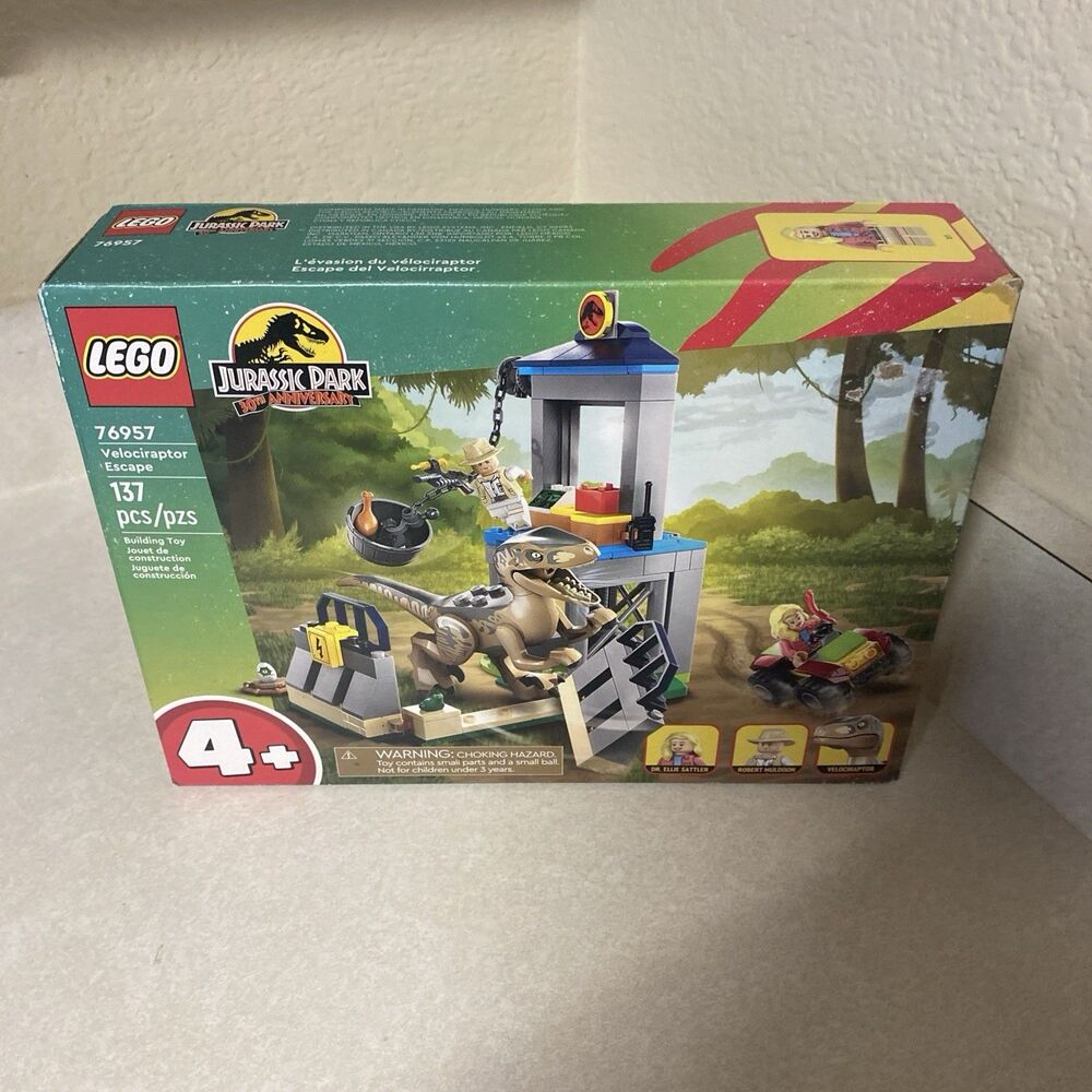 LEGO Jurassic Park 30th Anniversary Velociraptor Escape 76957